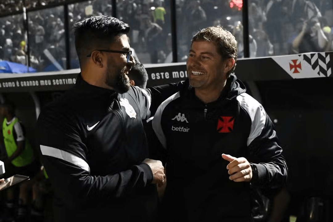 Raphael Laruccia se Despede do Comando do Corinthians e Exalta Chegada de Ramón Díaz